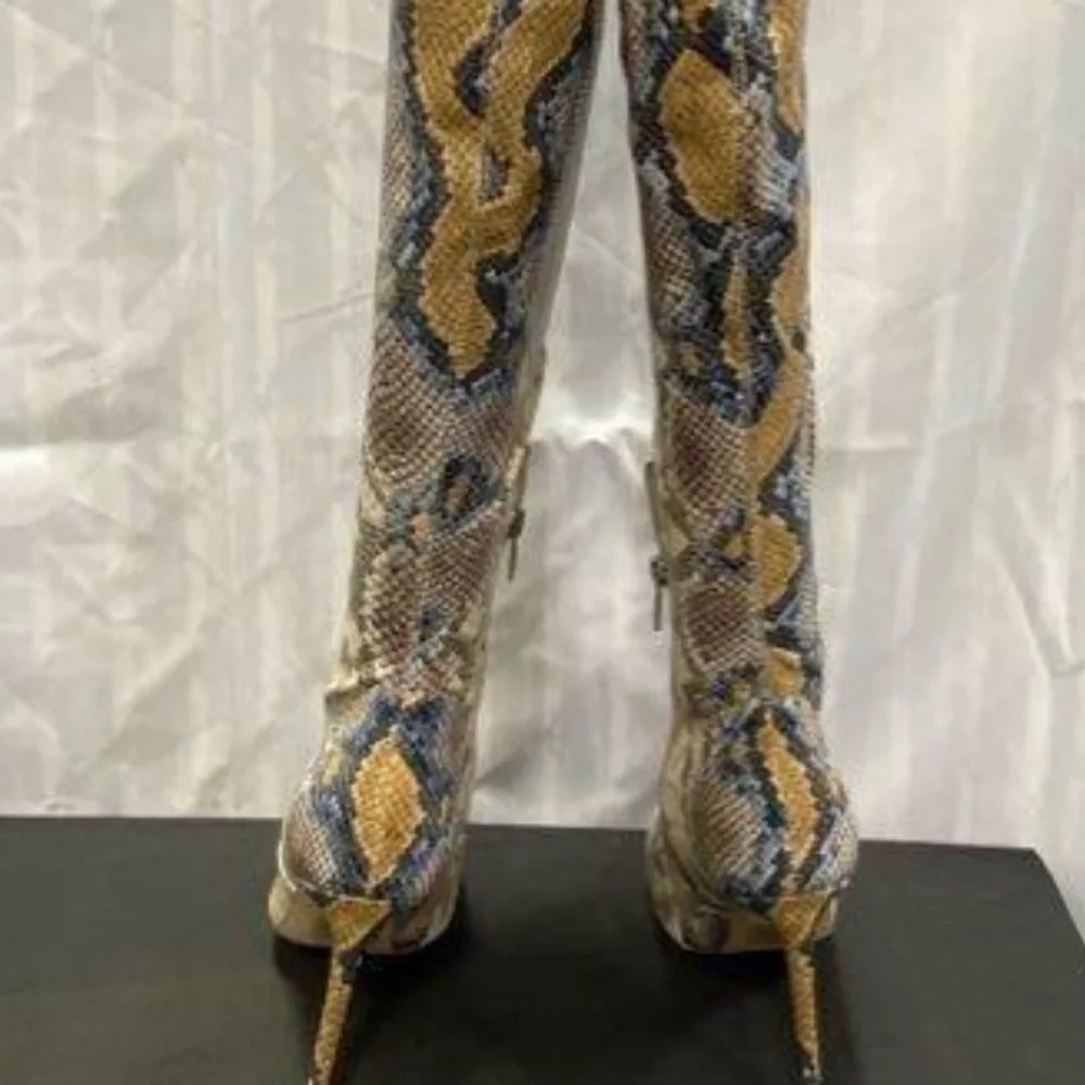 IOB Steve Madden Dominique Multicolor Snakeskin Over the Knee Boots Size 8